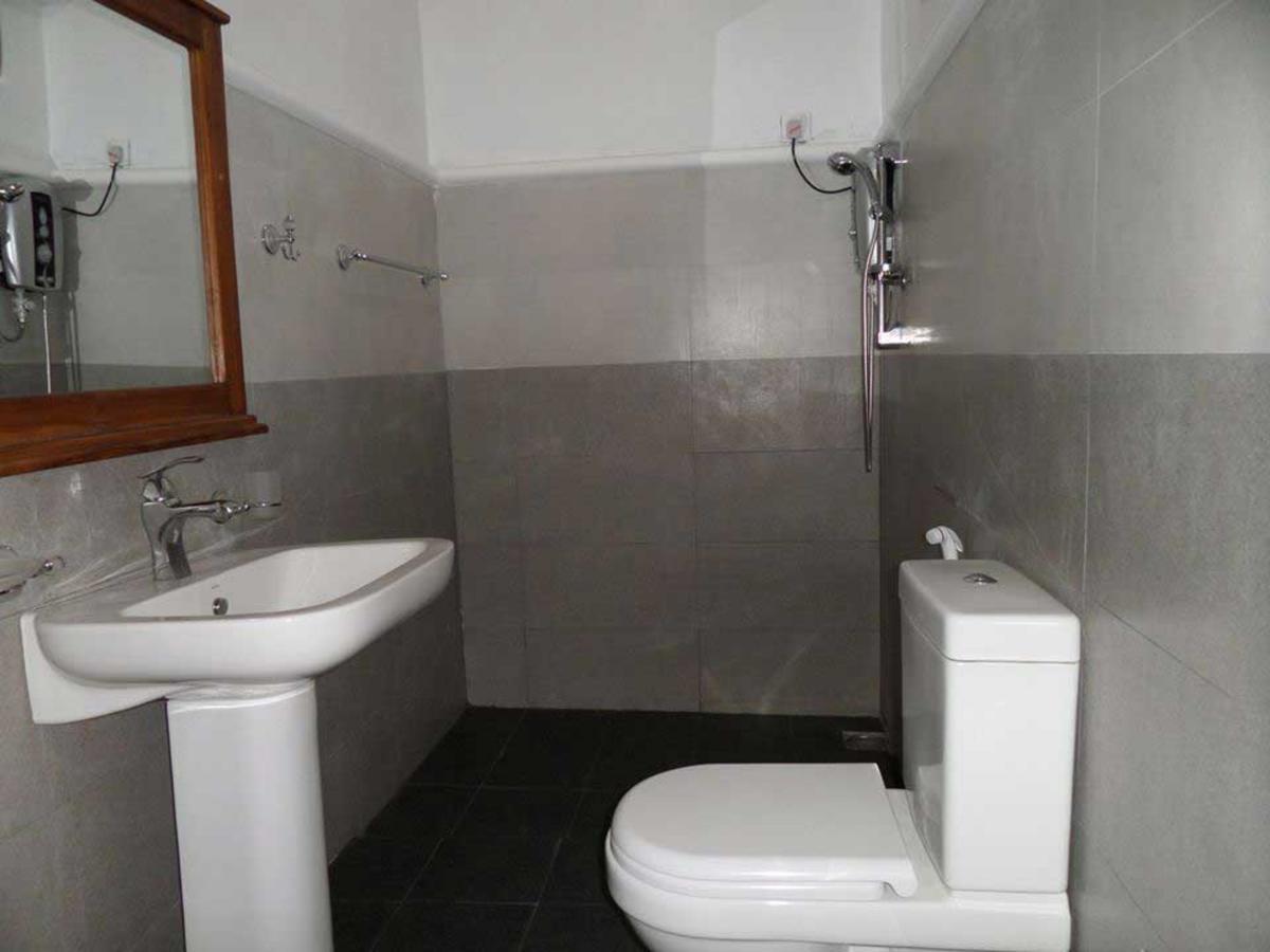 Vista Hotel Eden Hill نوفارا إيلِيا المظهر الخارجي الصورة